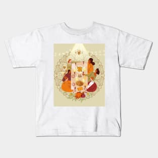 Thanksgiving Dinner with friends Kids T-Shirt